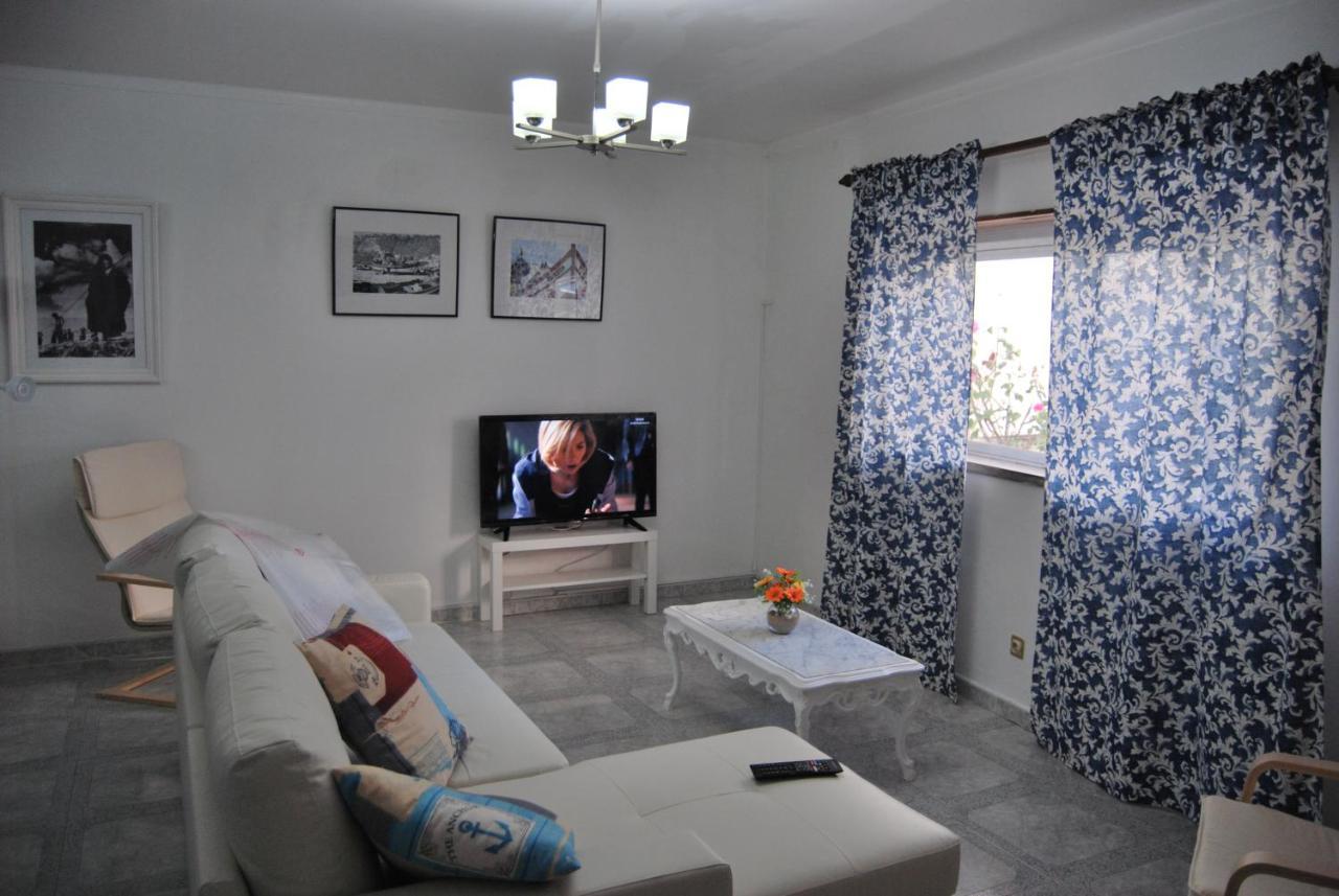 Apartamentos Mota Назаре Екстериор снимка